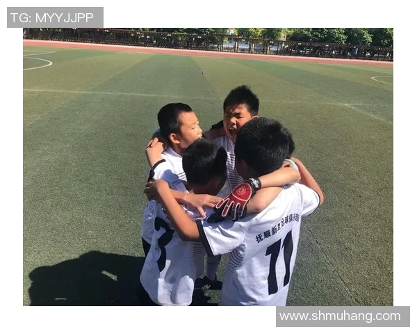 2000年代初期足球巨星风云人物回顾与时代变迁分析